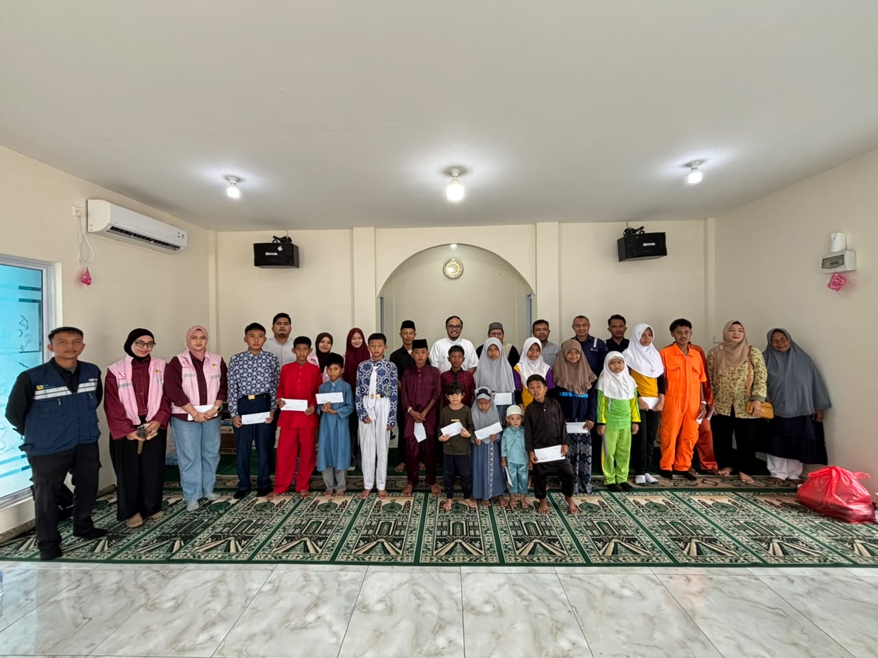 Doa Bersama dan Santunan Anak Yatim, PLN Indonesia Power UBP Kepulauan Riau Perkuat Silaturahmi dan Kepedulian Sosial